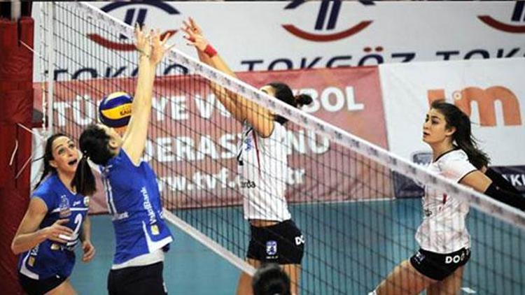 VakıfBank: 3 - Sarıyer Belediyespor: 0