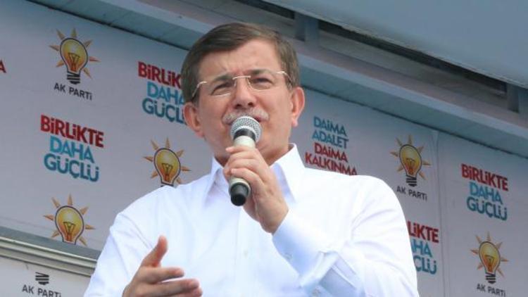 Başbakan Davutoğlu: 8 Haziranda iktidar olamazsam istifa ederim