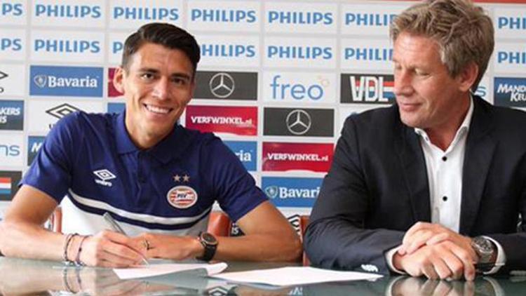 PSV Hector Morenoyu transfer etti