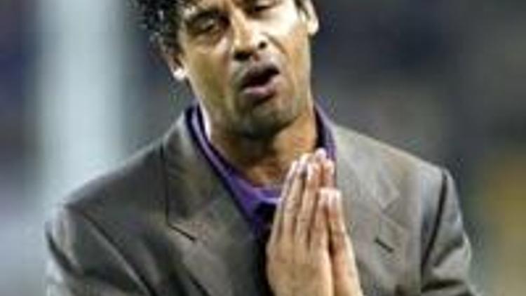 Aston Villada Rijkaard sesleri