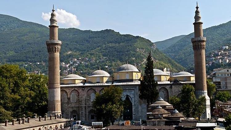 Şaşırtan Ulu Cami ilanı