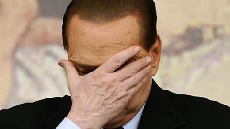 Berlusconiye sokağa çıkma yasağı geliyor