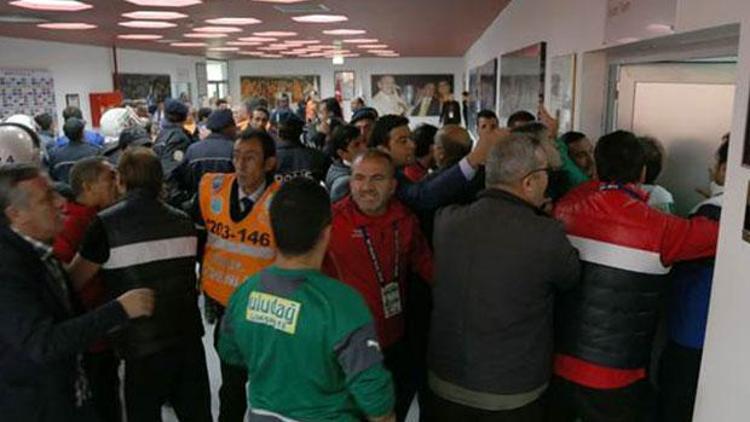 Erciyesspor-Bursaspor maçından sonra kavga çıktı