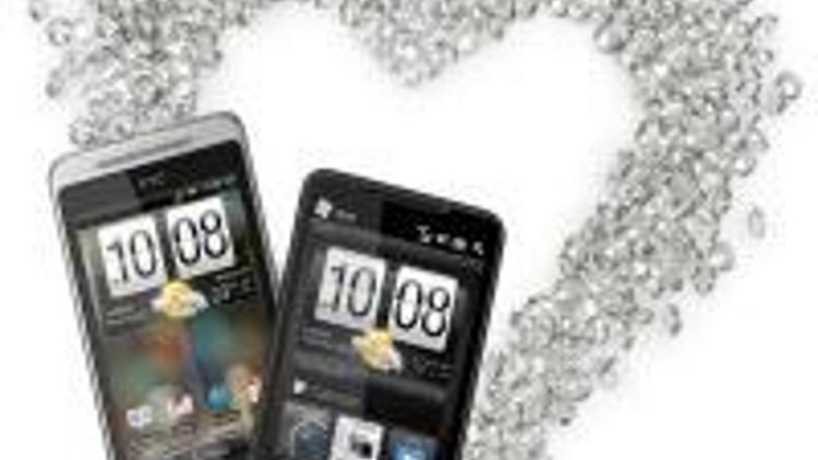 HTC’den sevgiline teknoloji harikası hediyeler