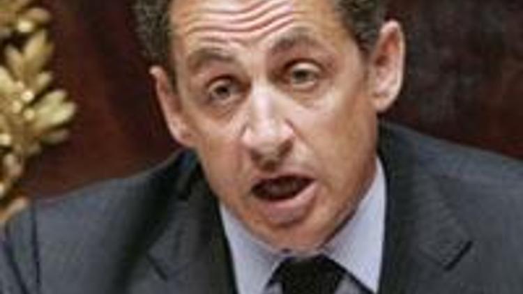 Fransızlar Sarkozy’ye yüzde 140 zammı biz Çankaya’da tadilatı tartışıyoruz