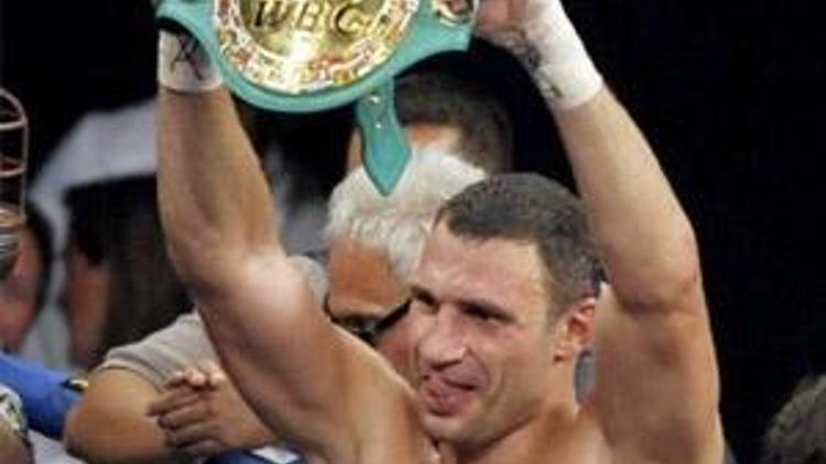 Vitali Klitschko unvanını korudu