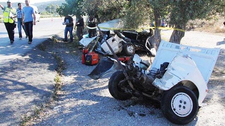 Muğlada feci kaza: 2 ölü