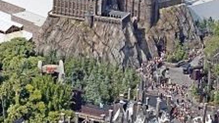 Disneyland gibi Harry Potter parkı