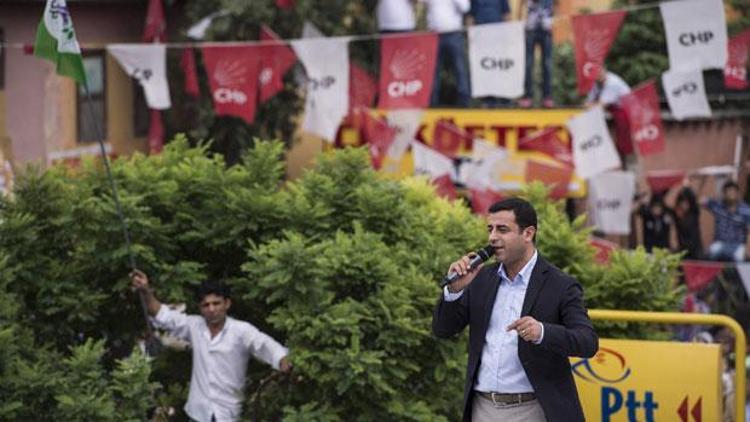 Demirtaş’tan Diyarbakır’a Ahmet Kaya’lı selam