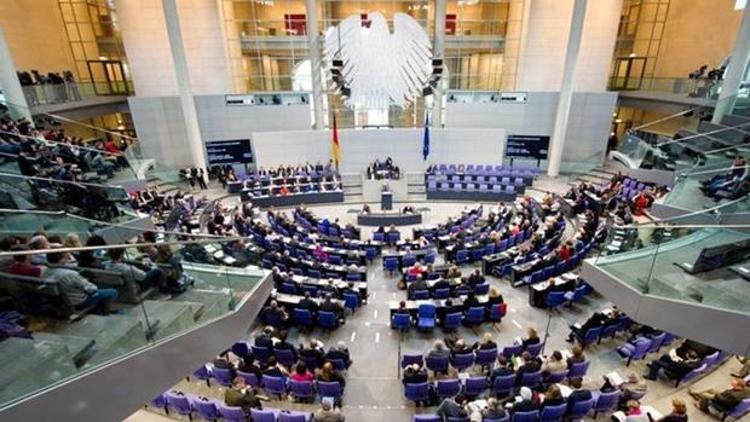 Alman parlamentosunun sırları