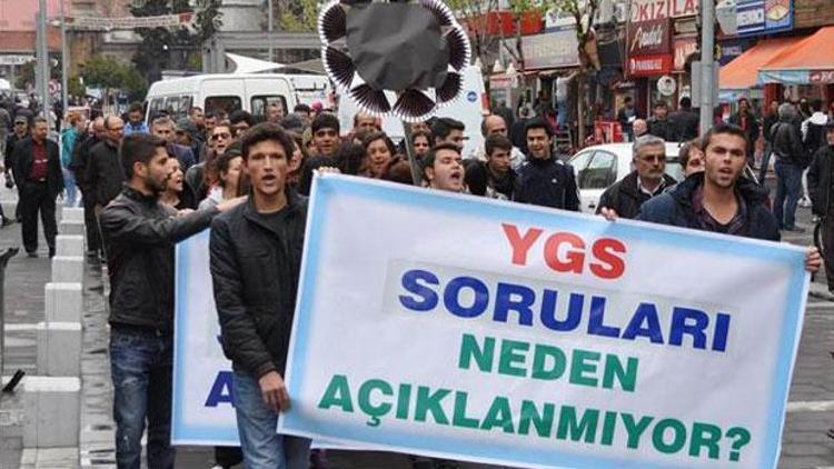 YGS’de açıklanmayan sorular protesto edildi