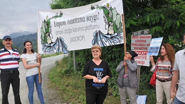 Arhavide HES kamulaştırması için şantiyede pazarlık davetine protesto