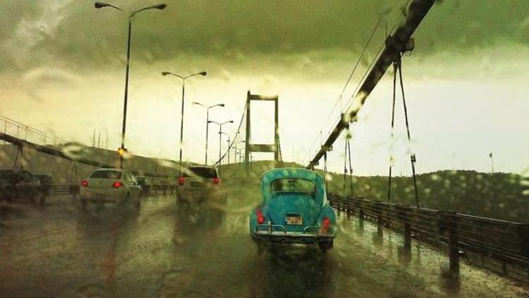 İstanbulda bu gece kuvvetli yağış bekleniyor