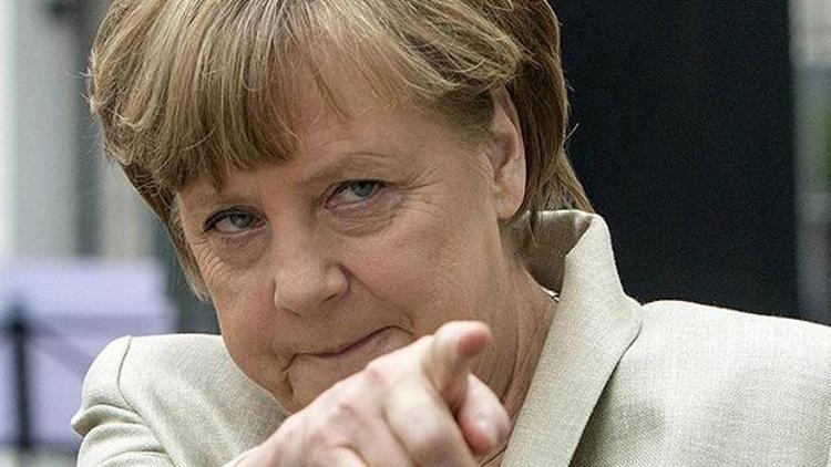 Avrupa Birliğinin patronu: Merkel