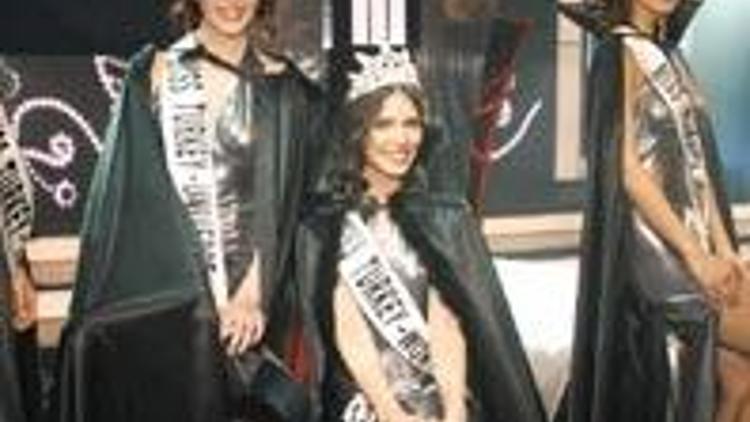 ’Miss Turkey 2009’ Ebru Şam