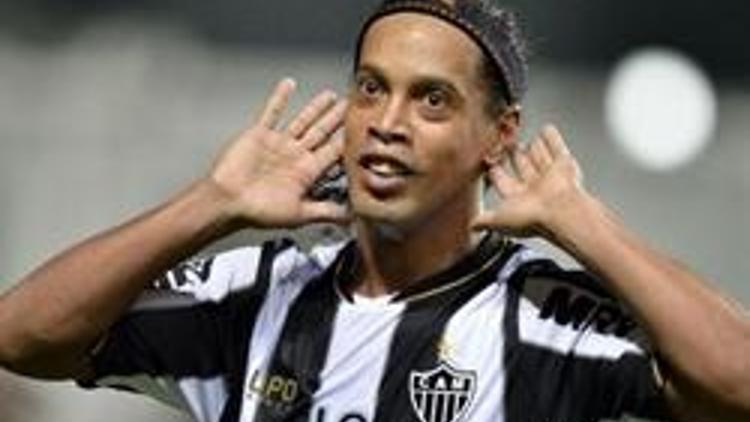 Ronaldinho, Beşiktaş için geliyor