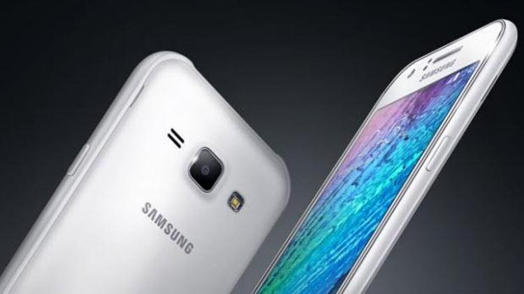 Galaxy J7 ortaya çıktı