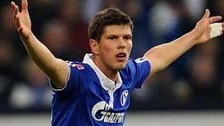 Klaas-Jan Huntelaar seneye Liverpool’da