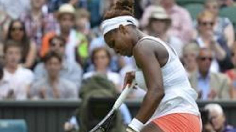 Serena Williams Wimbledona veda etti
