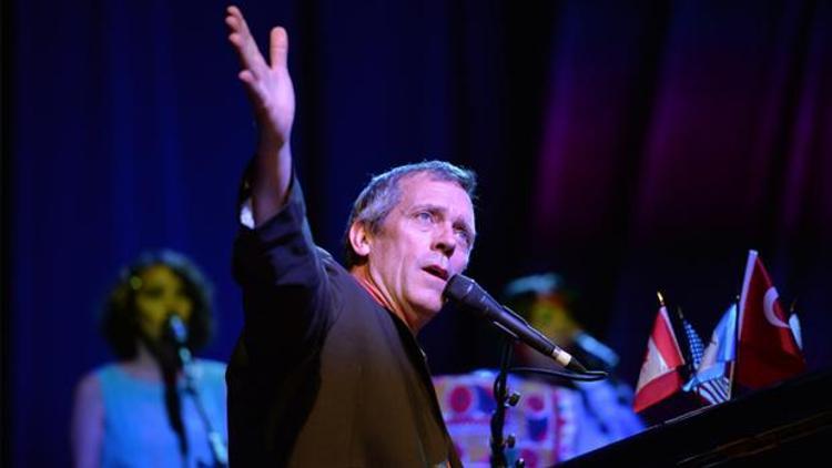 Hugh Laurie ile Açıkhava’da eğlenceli dakikalar