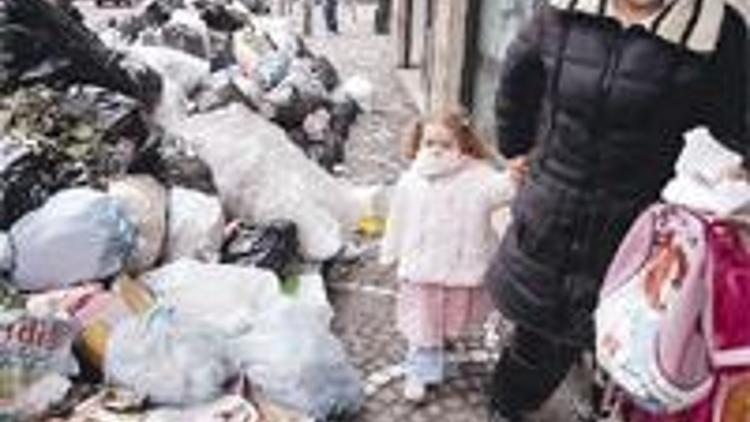 Napoli’nin çöpüne İstanbul modeli