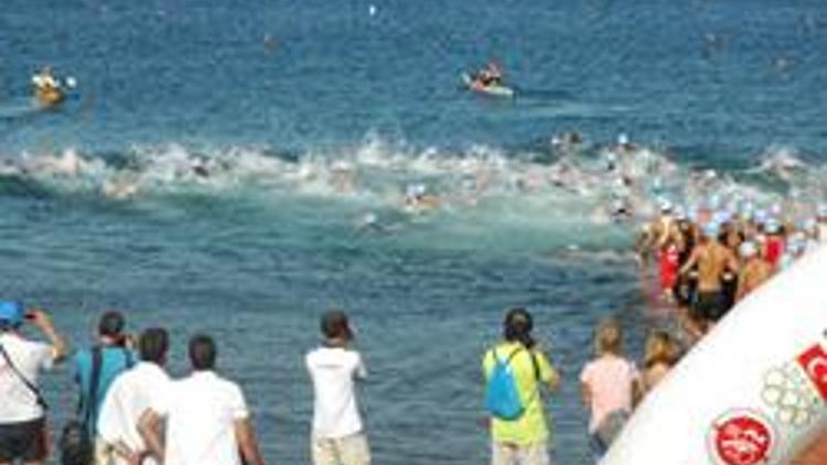 Triatlon Avrupa Kupası İstanbul 2013 başladı