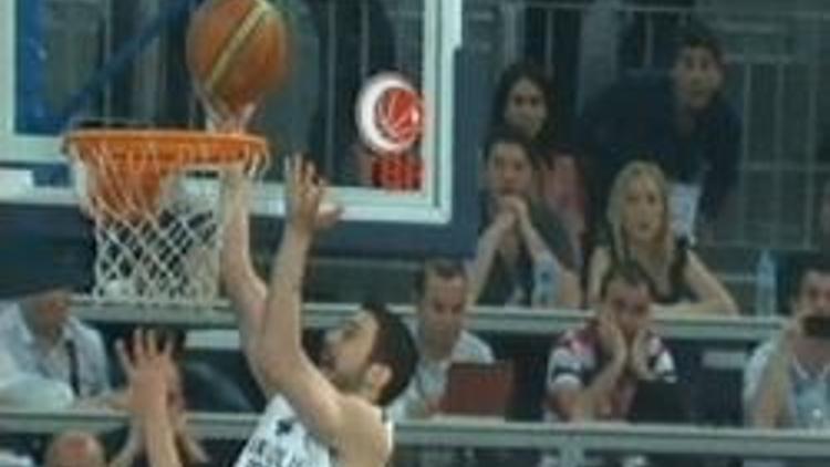 Anadolu Efes 84-82 Beşiktaş Milangaz