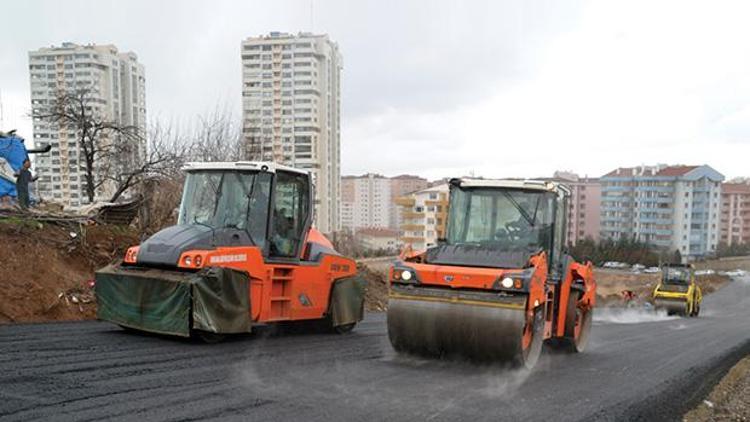 İlk 4 ayda 1,9 milyon ton asfalt