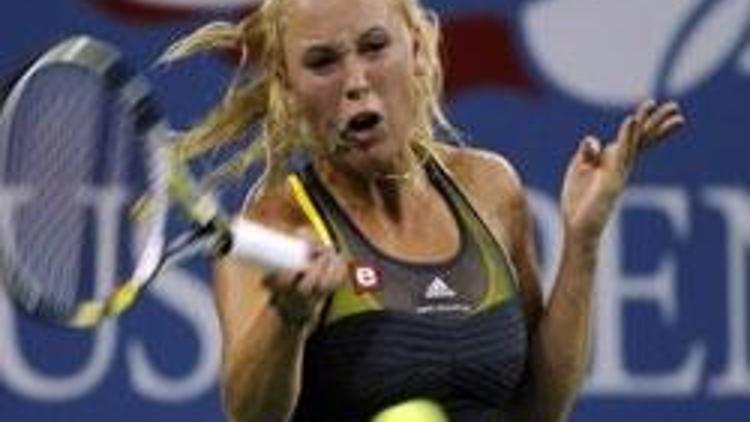 Wozniacki ikinci turda