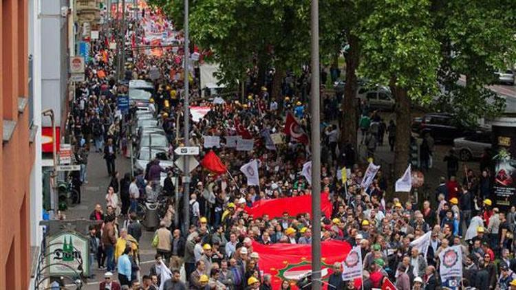 Kölnde Erdoğan karşıtı protesto
