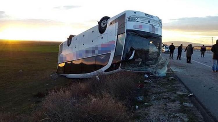 Otobüs şarampole uçtu: 1 ölü, 29 yaralı