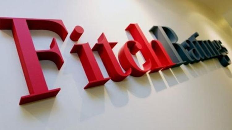 Fitch: Cari açık kredi notunda önemli