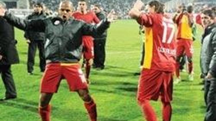 Galatasaray Tahkime gitti