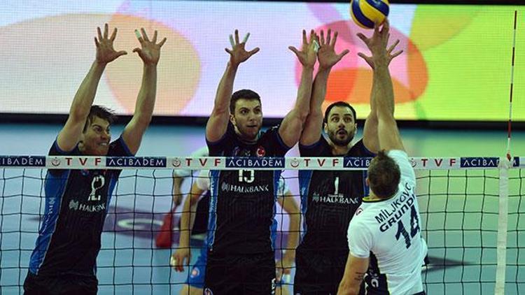 Halkbank Fenerbahçeyi rahat geçti