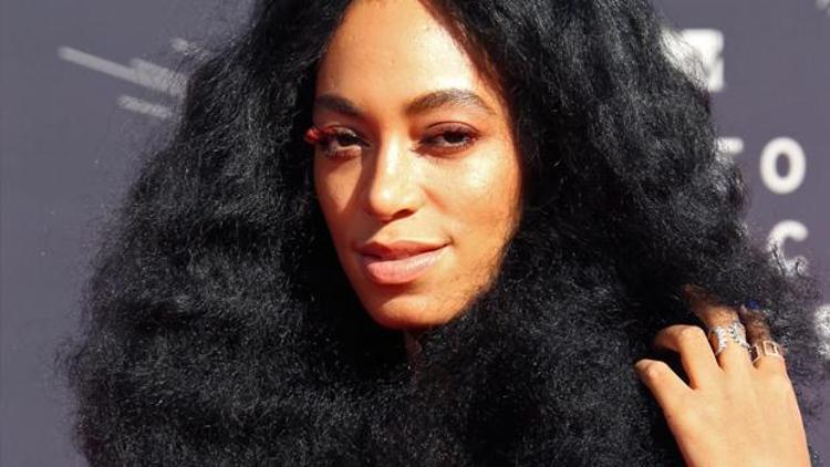 ABDli şarkıcı Solange Knowles evlendi