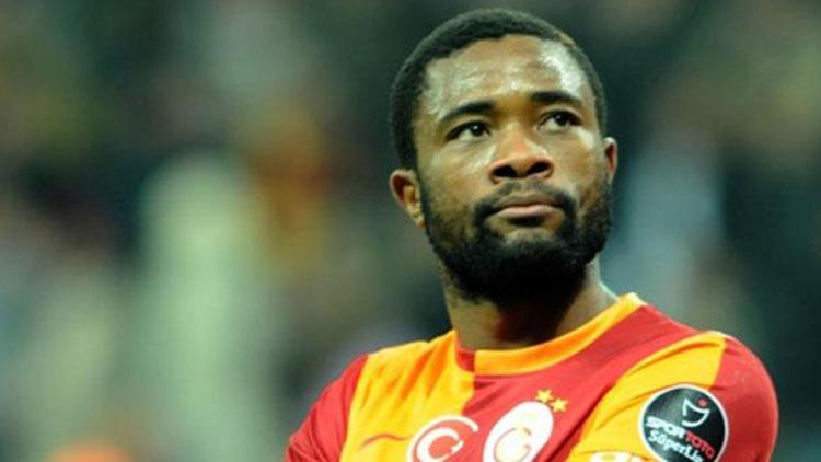 Galatasaraylı Chedjou Fenerbahçenin penaltısına Twitterdan isyan etti