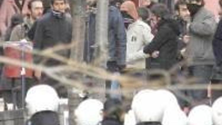 Ankara Üniversitesinde yine çatışma
