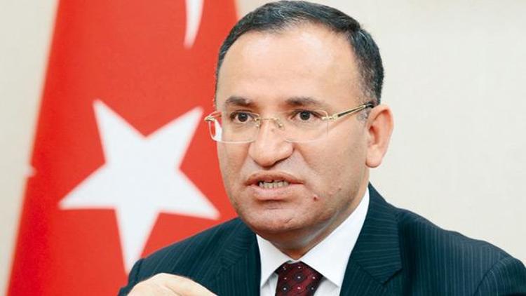 Bakan Bozdağ: Çocuk yaştakilerin tutuksuz yargılanmaları esastır