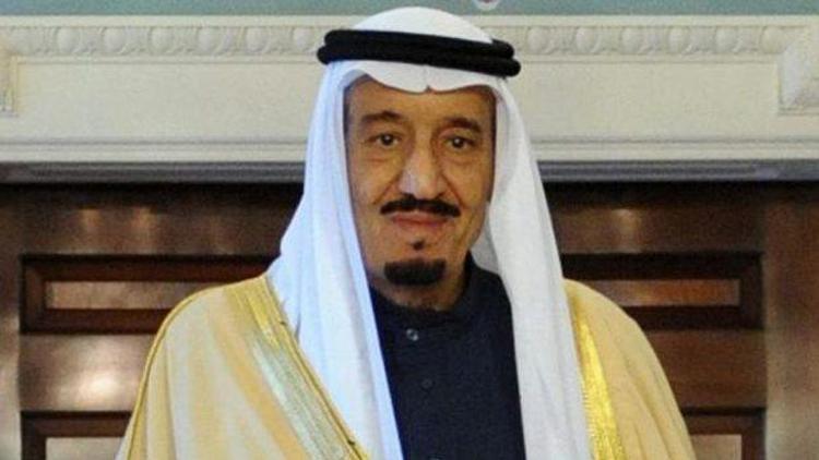 Suudi Arabistan Kralı Salmandan memur, emekli ve öğrencilere iki maaş ikramiye