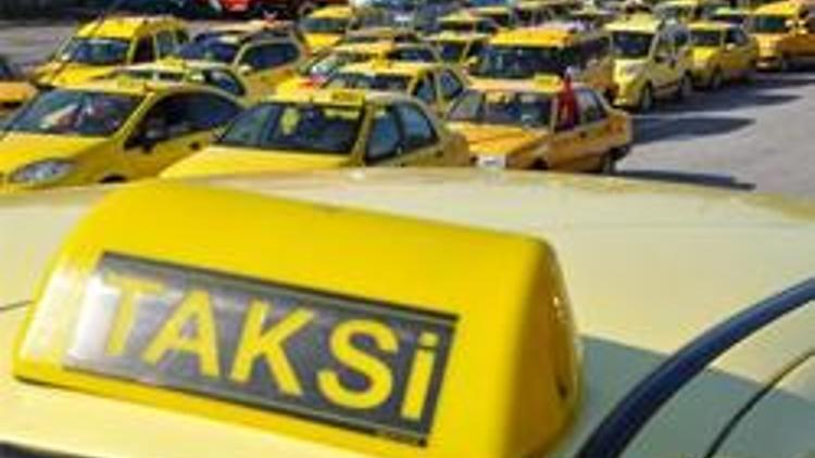 İstanbulda 5 bin taksici meslekten tasfiye edildi