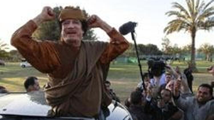 Kaddafiye uluslararası tutuklama emri