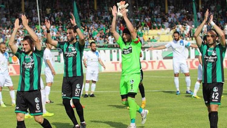 Sakaryaspor yarı finalde