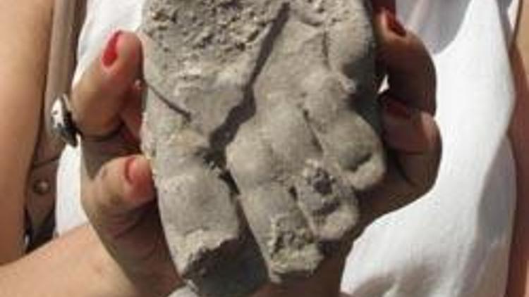 2 bin yıllık parmak arası terlik