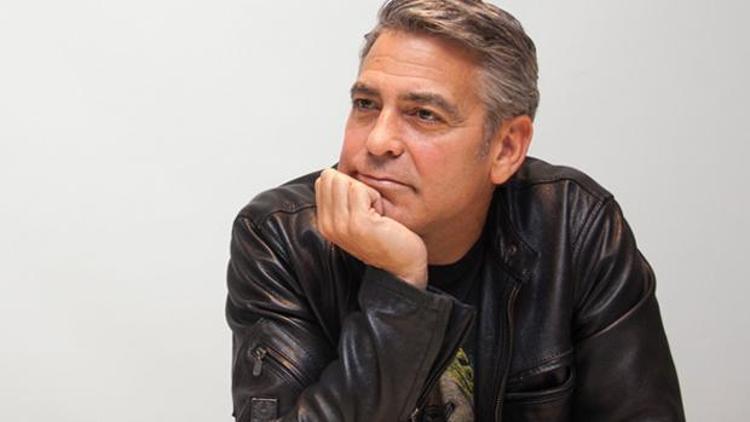 George Clooneyden Timoşenkoya tişörtlü destek