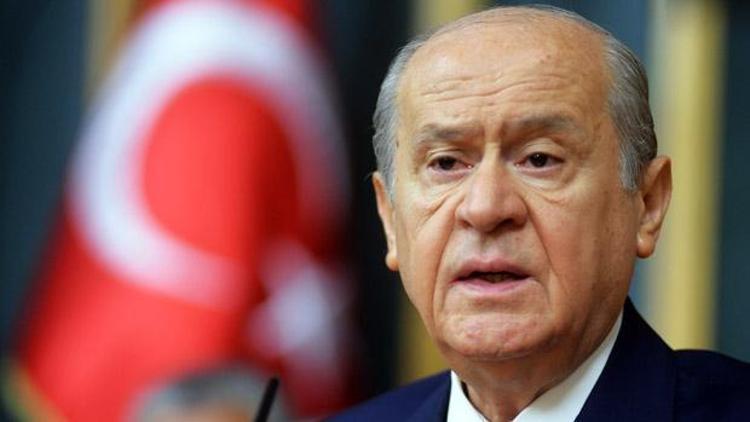 Devlet Bahçeli: Aziz dava arkadaşlarımı sakinliğe davet ediyorum