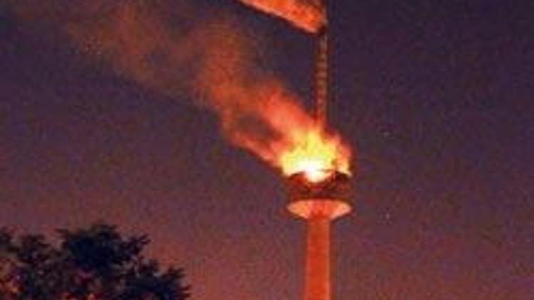 TRT kulesinde korkutan yangın