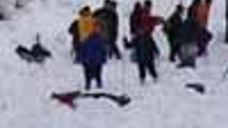 French skier killed in avalanche in a northeastern province of Turkey