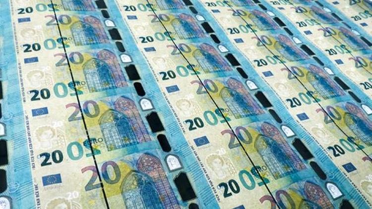 Yeni 20lik banknotlar yolda