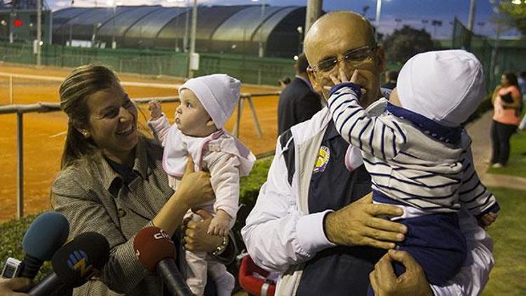 Bakan Şimşek yarı finalde