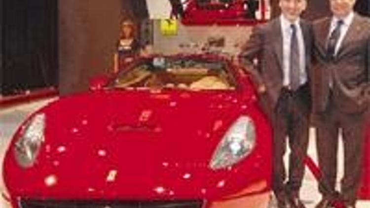 Krize rağmen 350 bin Euro’luk Ferrari için 10 Türk sıraya girdi